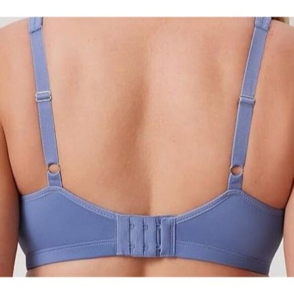 Bali Womens 40C Smoothing Bra Light Blue Sage Adjustable Straps Comfort - Picture 2 of 5